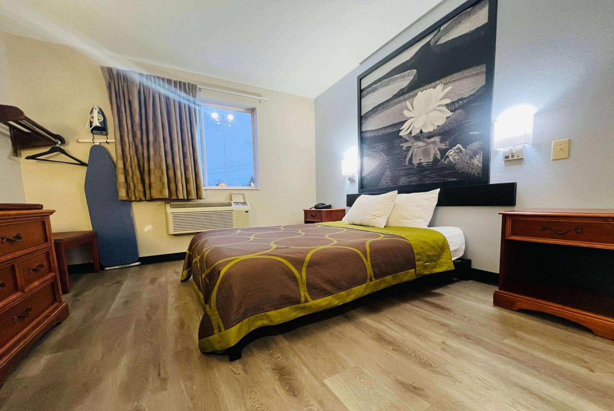 Super 8 By Wyndham Pittsburgh/Monroeville Kültér fotó